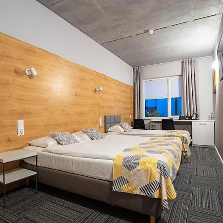 107 Hotel 3*