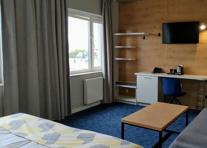 107 Szálloda 3*